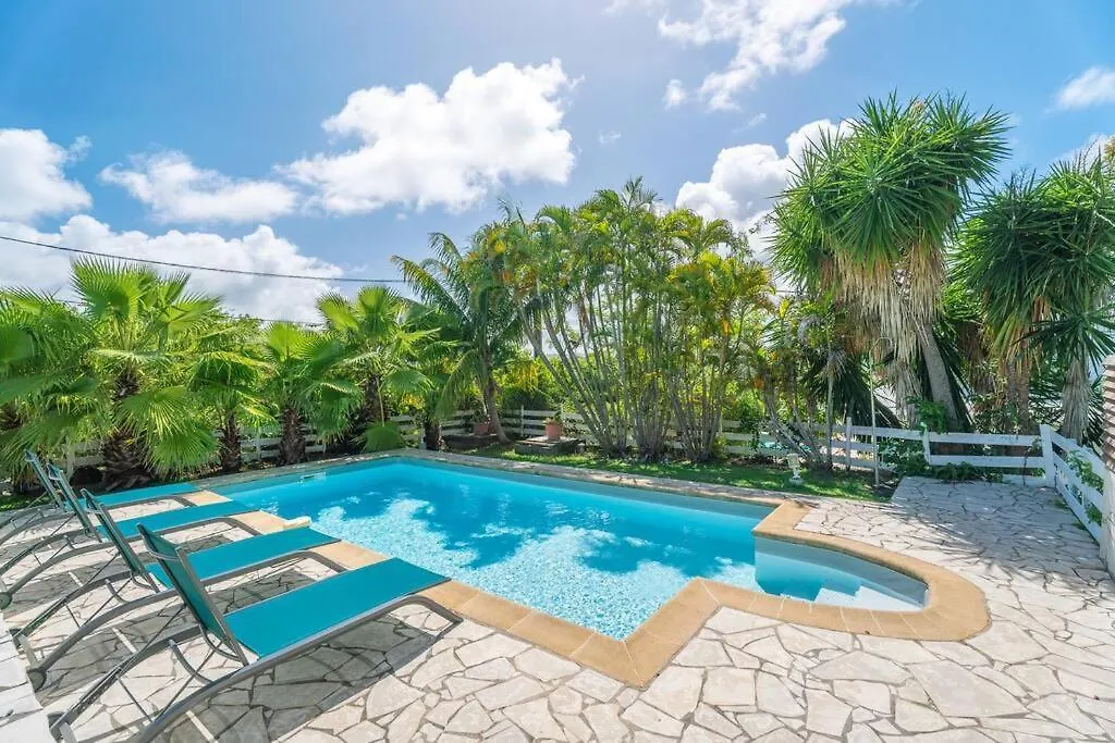 Villa Ayiana, Magnifique Villa Avec Piscine Sainte-Anne
