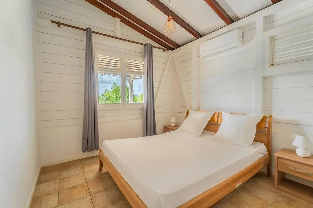 Villa Ayiana, Magnifique Villa Avec Piscine Sainte-Anne